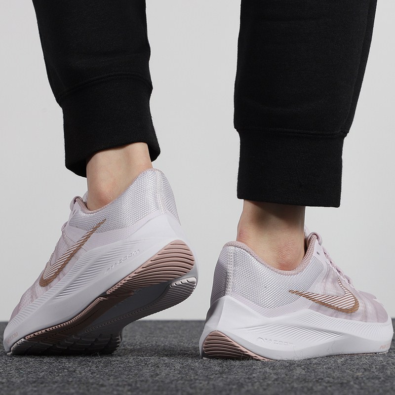 cw3421 nike