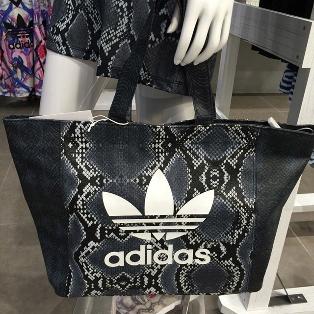  AB2996_HK