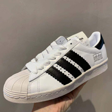 adidasƷ¿CG6496_HK