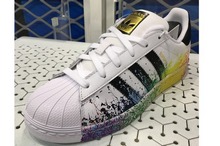 adidasƷ¿D70351_HK