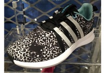 2015adidas¿Q16446_HK
