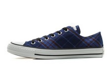 ЬCHUCK TAYLOR136176