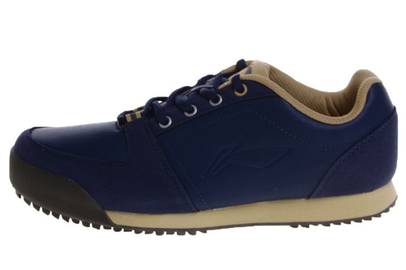 ���� AHCJ075-3