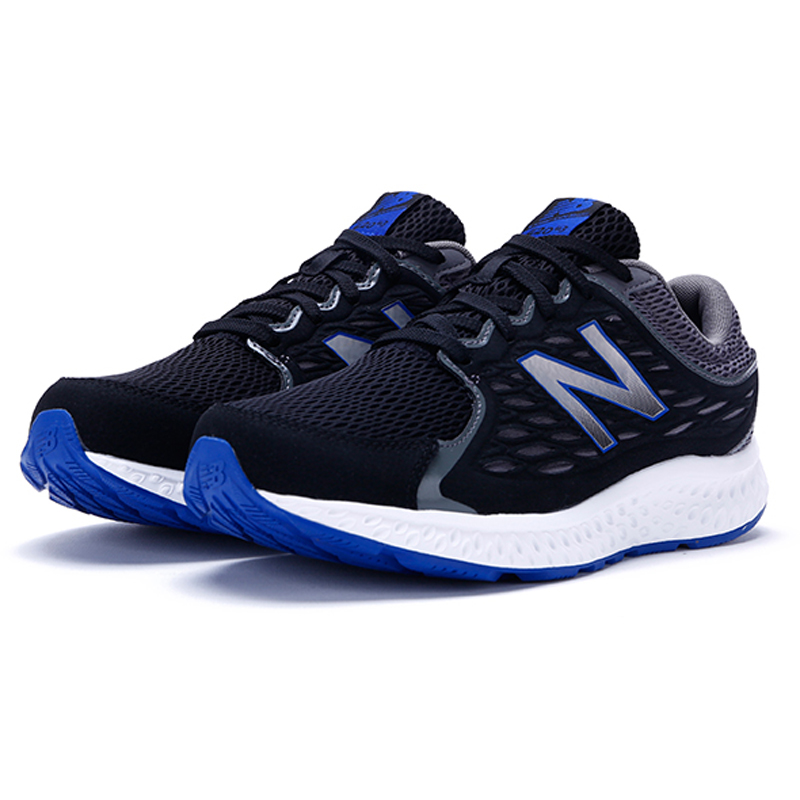 newbalance M420CG3 CONVERSE 499 CONSLIVE