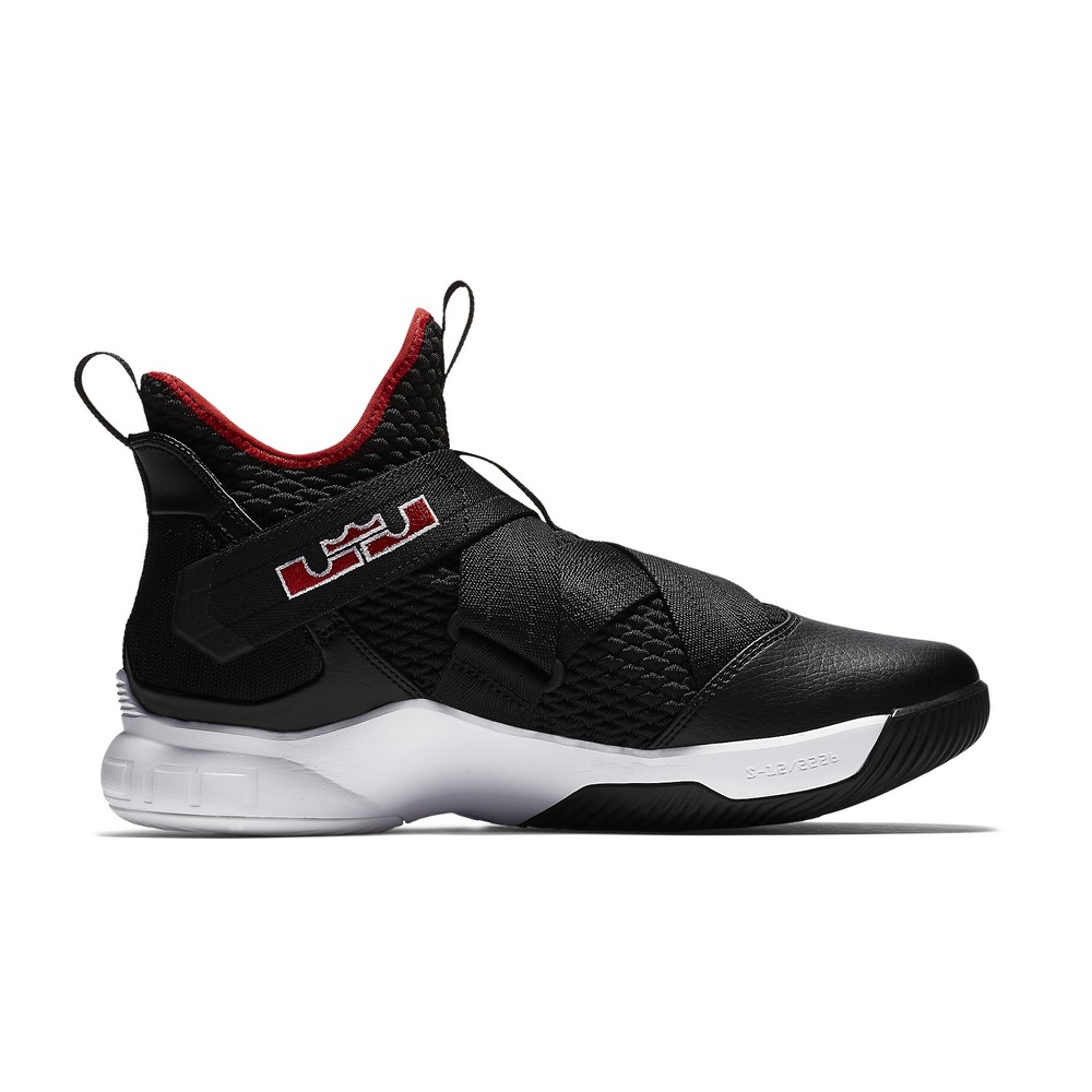 ao0053 nike