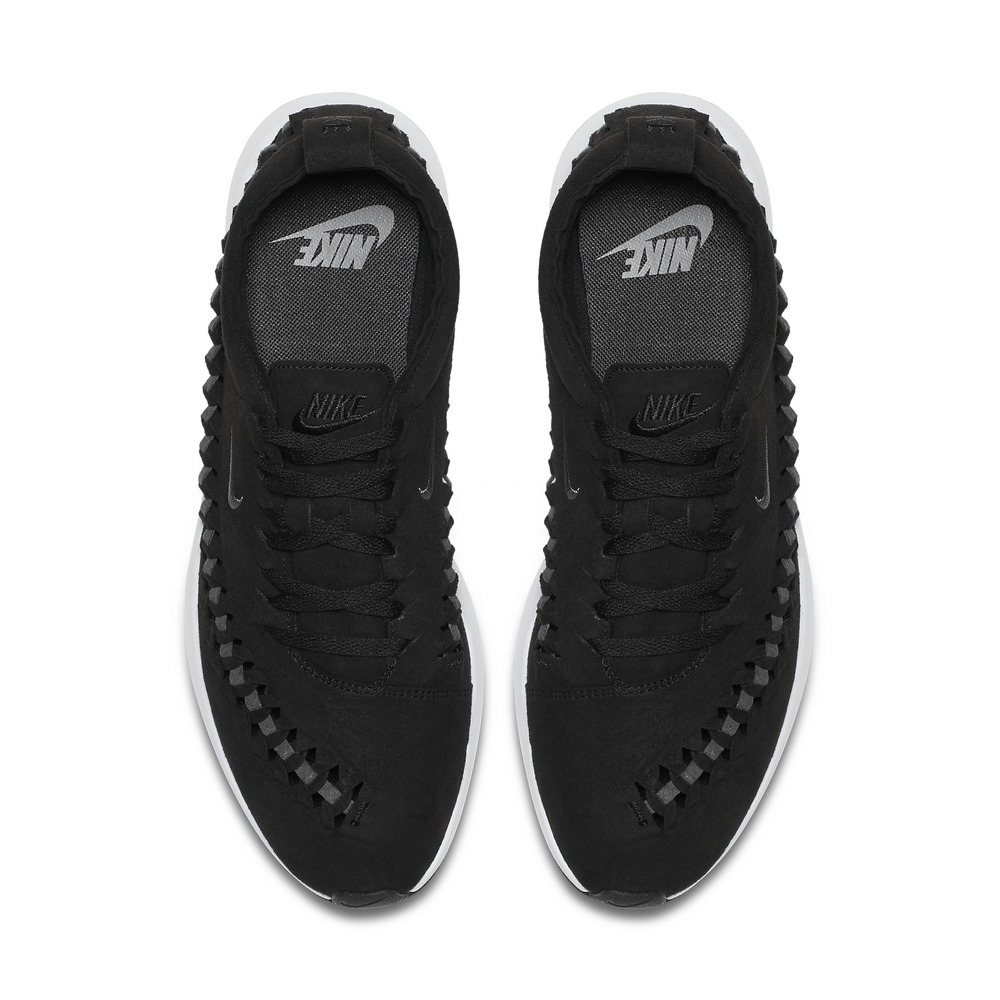 ao1572 nike