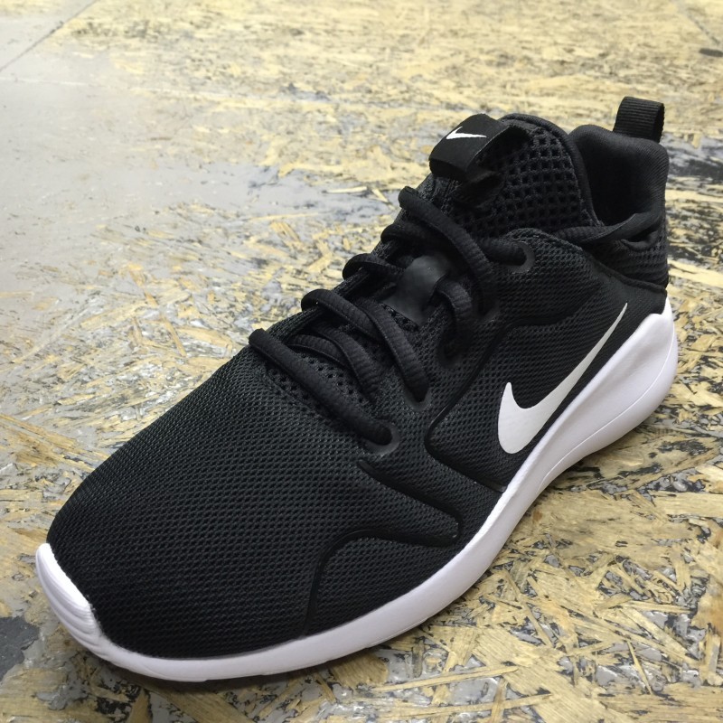 nike 833666