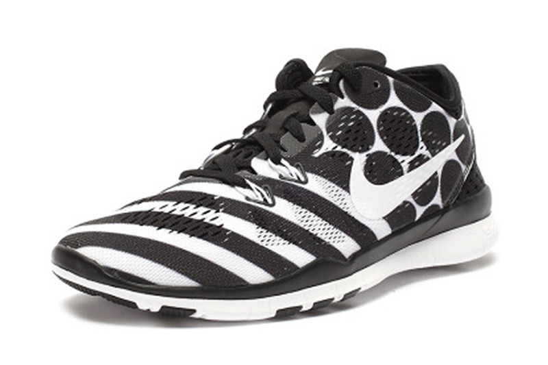 nike 704695
