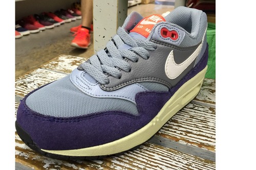 Ϳ 599820-400_HK,,