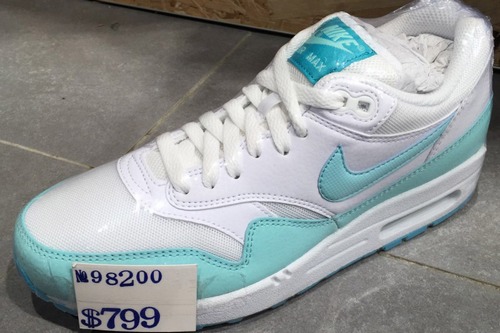 Ϳ 98200_HK,,