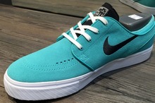 2015nike¿333824-405_HK