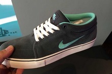 2014nike¿599081-030_HK