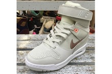 2015nike¿599410-018_HK