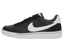 2014nike¿599434-010