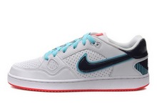 2014nike¿616775-105