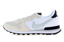 2015nike¿629684-013