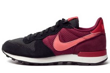 2015nike¿629684-018