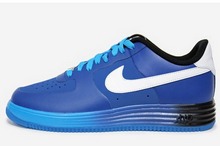 2014nike¿629970-400