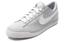 2015nike¿631657-019