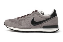 2014nike¿631755-002