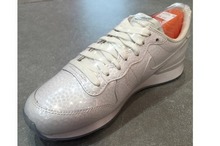 2014nike¿631756-100_HK