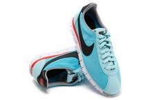 2014nike¿631759-402