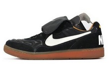 2014nike¿636703-010