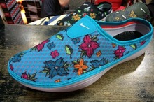 2014nike¿655835-410_HK