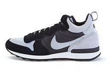 2015nike¿682844-009