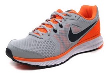 2015nike¿684488-011