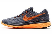 2015nike¿698181-002