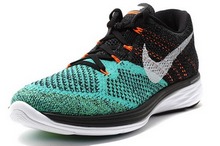 2015nike¿698181-008