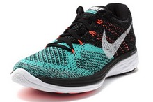 2015nike¿698182-008