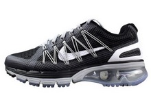 2015nike¿703072-011