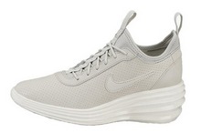 2014nike¿704909-002