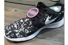 2015nike¿705450-001_HK