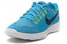 2015nike¿705461-402
