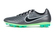 2015nike¿717132-010