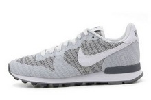 2015nike¿718671-100