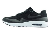 2015nike¿724390-010
