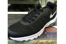 2015nike¿749680-010_HK