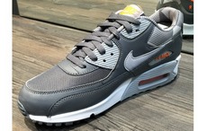 2015nike¿749817-018_HK