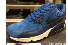2015nike¿768887-401_HK