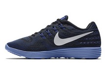 2015nike¿818098-401