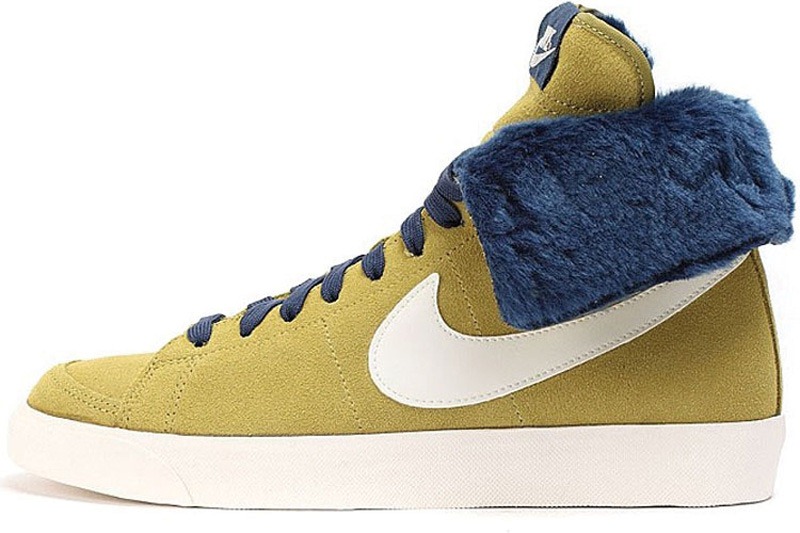 ���� 585561-700