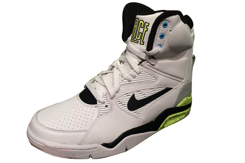 ���� 684715-100_hk