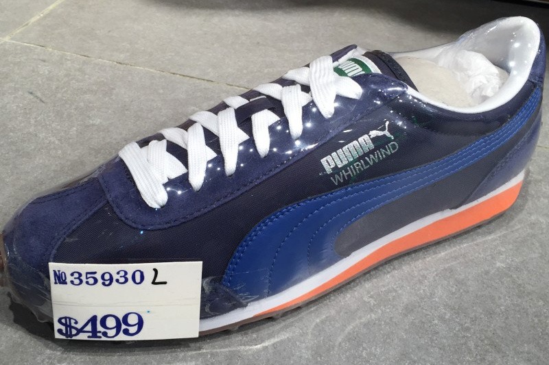  35930L_HK