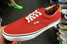 2014vans¿UC6AQR_hk