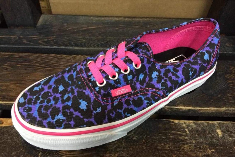 ���� VOEB6M_hk