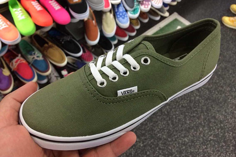 ���� W7NDR0_hk